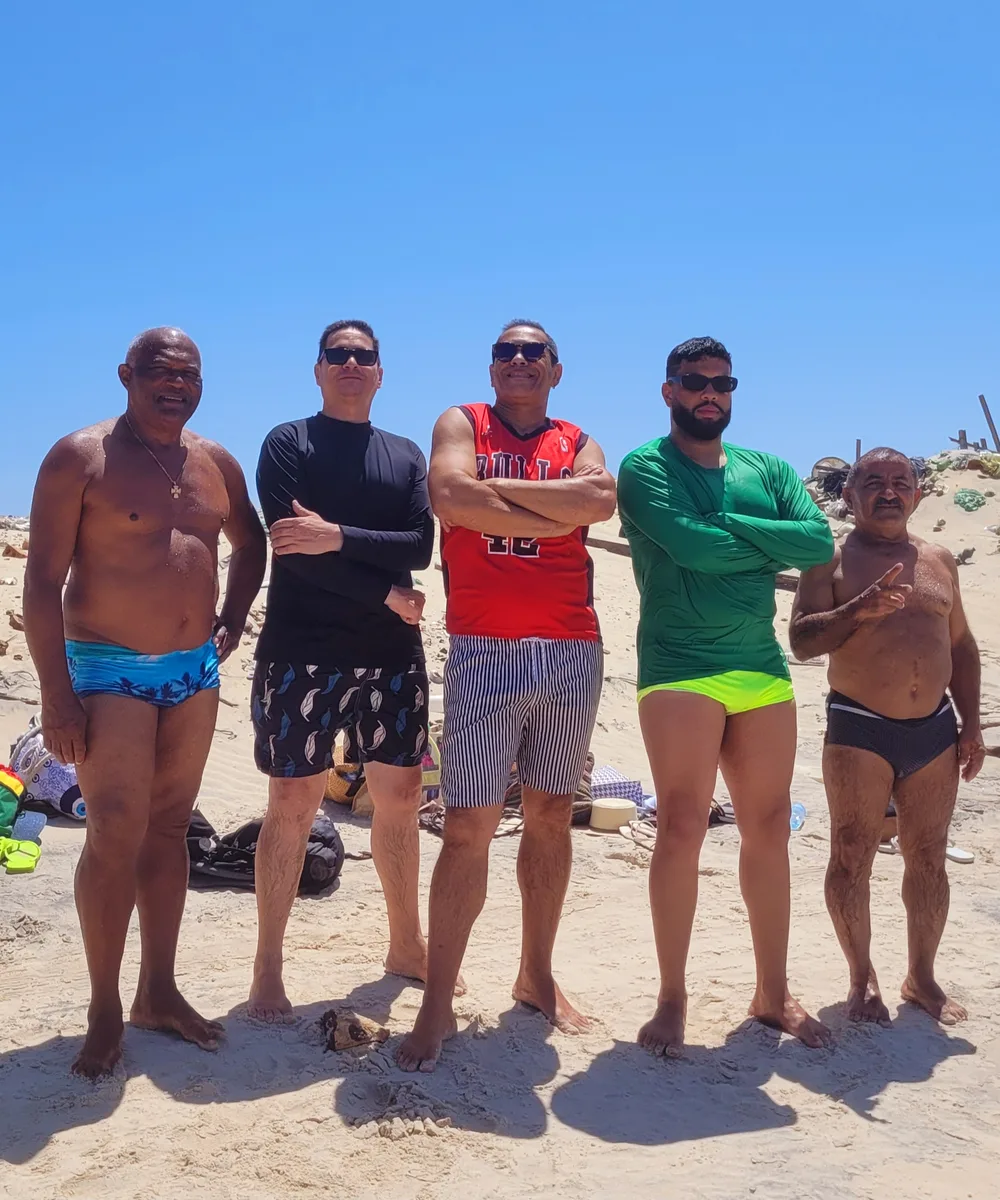 Luiz Carlos e grupo nos Lençóis Maranhenses